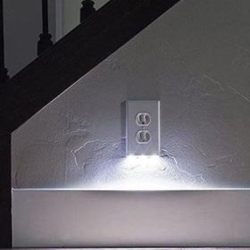 Path Lighter Auto Motion Wall Plate LED Light 2- PACK (STYLE- PACKS: 2 -Pack Classic)